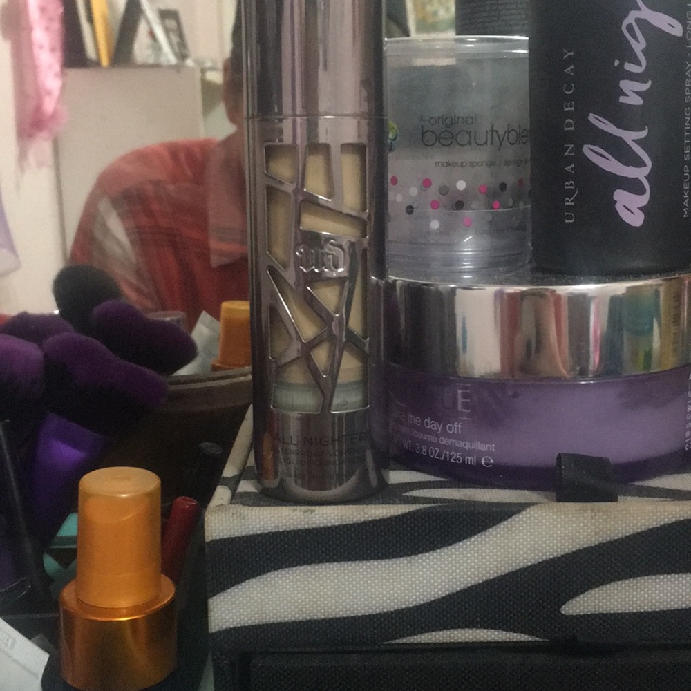 Urban Decay All Nighter foundation
